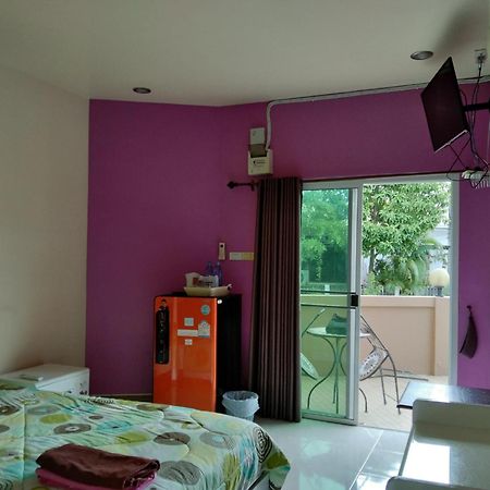 Donchai House Guest House& Cafe Chiang Mai Esterno foto