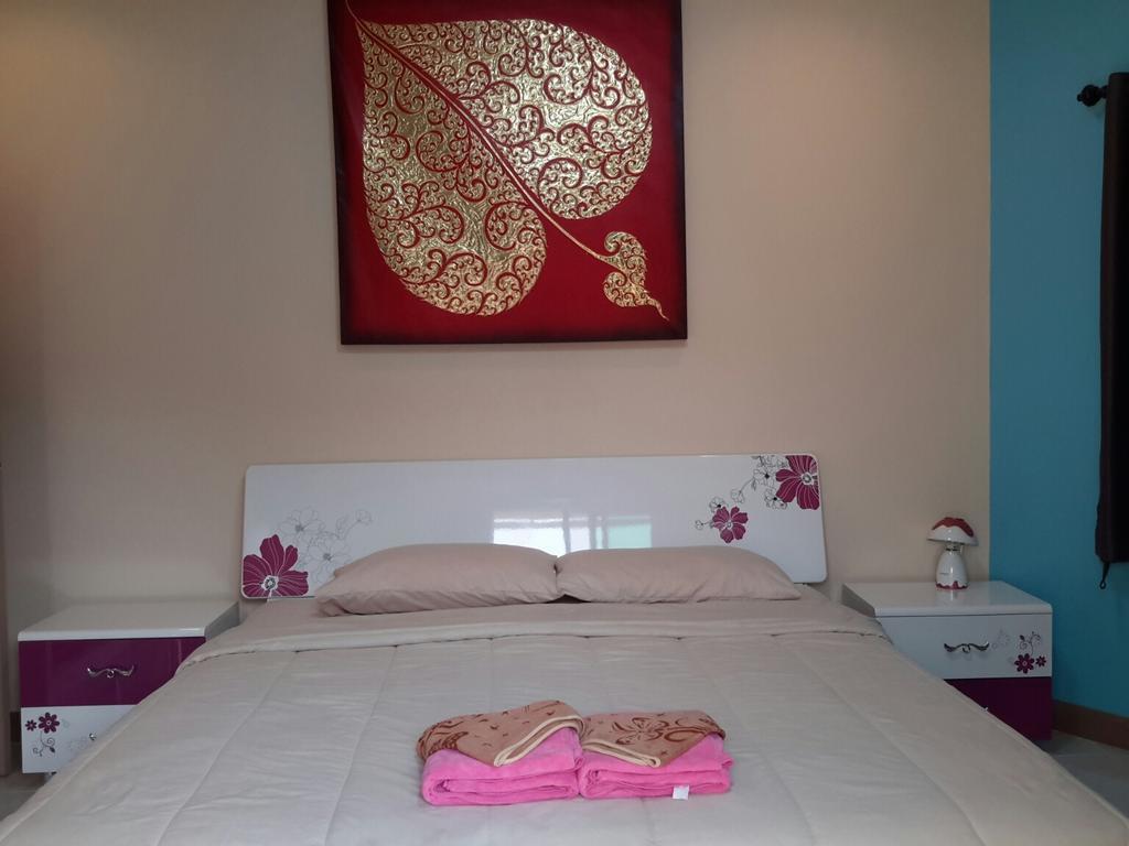 Donchai House Guest House& Cafe Chiang Mai Esterno foto
