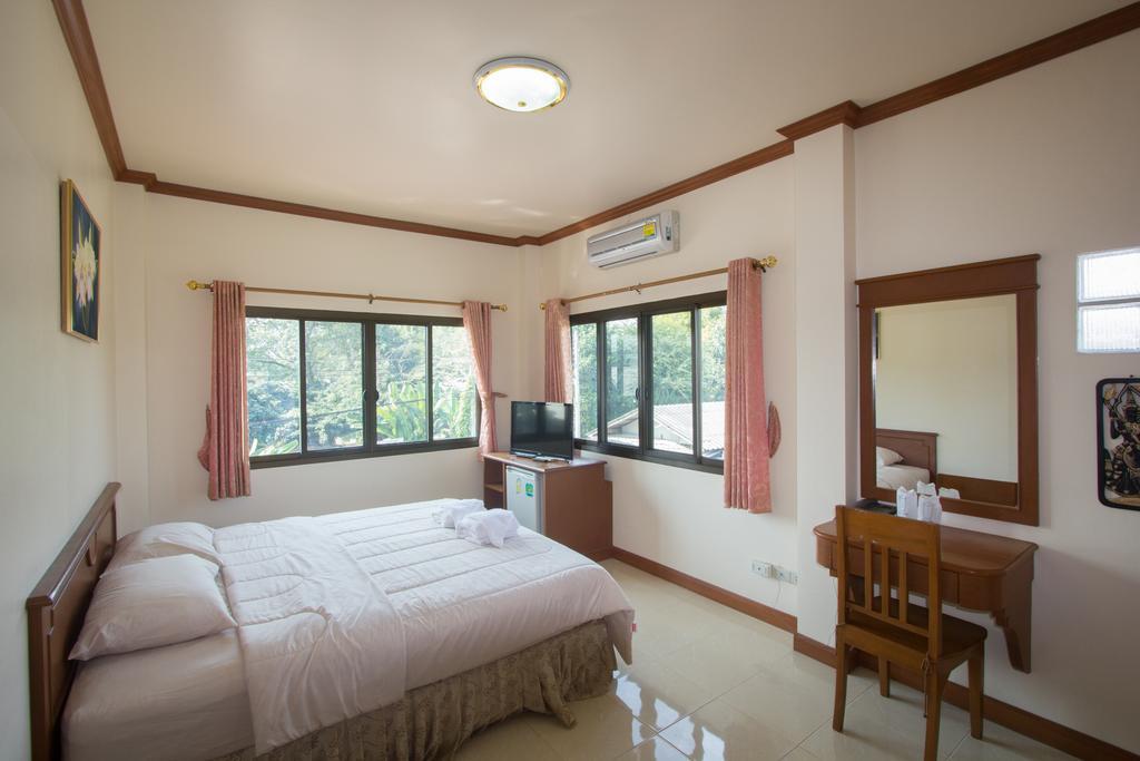 Donchai House Guest House& Cafe Chiang Mai Esterno foto
