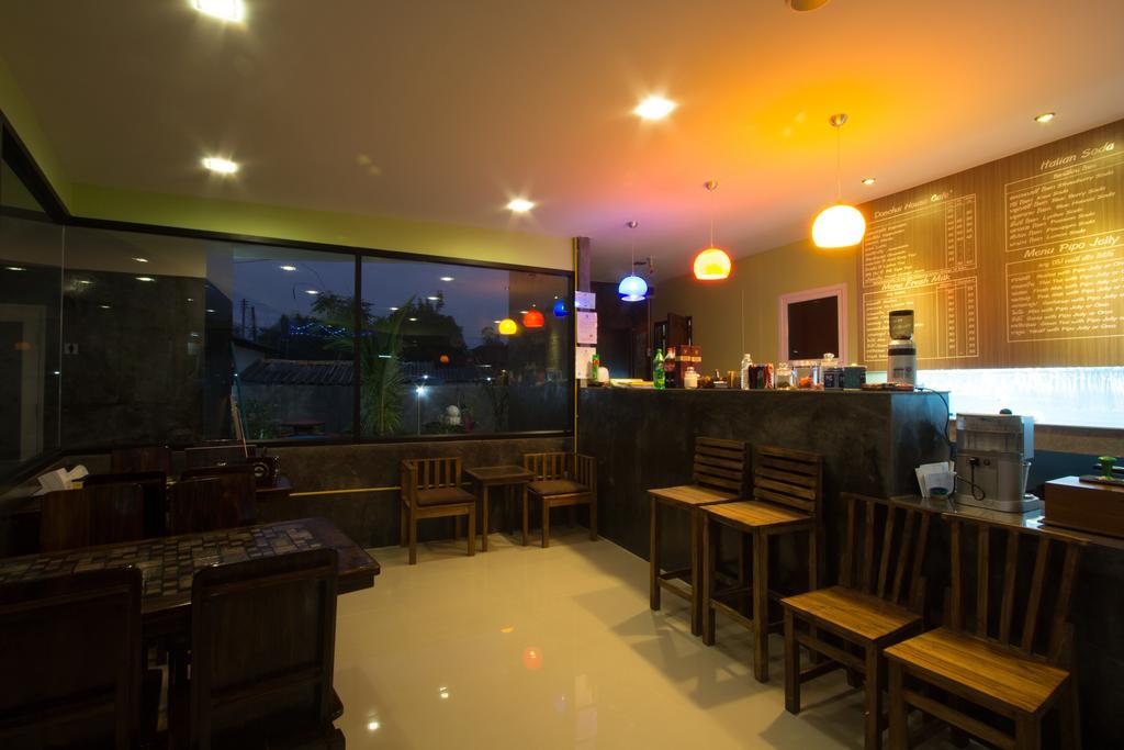 Donchai House Guest House& Cafe Chiang Mai Esterno foto