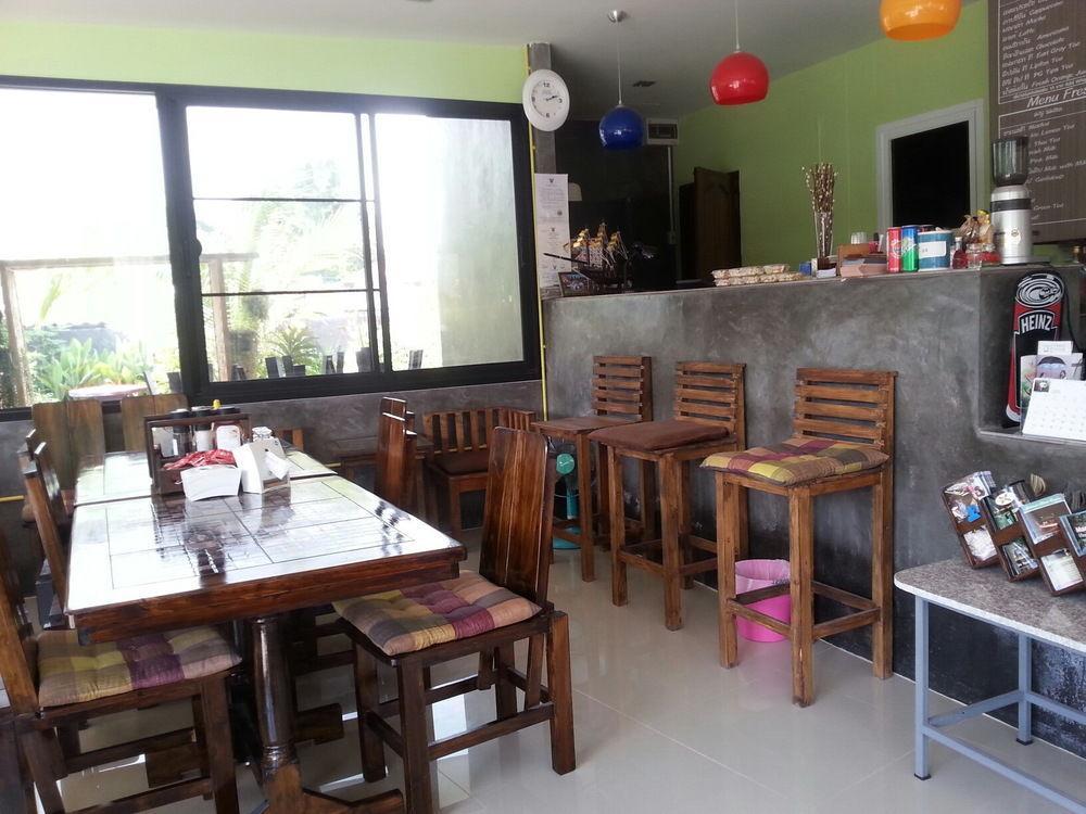 Donchai House Guest House& Cafe Chiang Mai Esterno foto