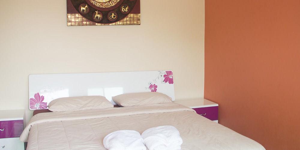 Donchai House Guest House& Cafe Chiang Mai Esterno foto