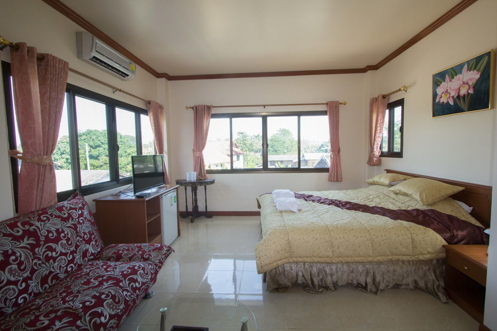 Donchai House Guest House& Cafe Chiang Mai Esterno foto