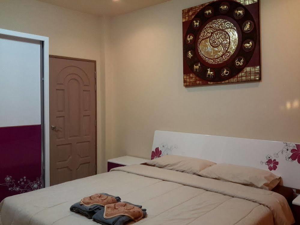 Donchai House Guest House& Cafe Chiang Mai Esterno foto